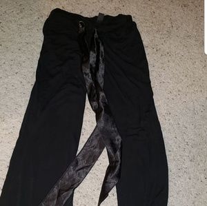 Cute booty scrunch booty pants